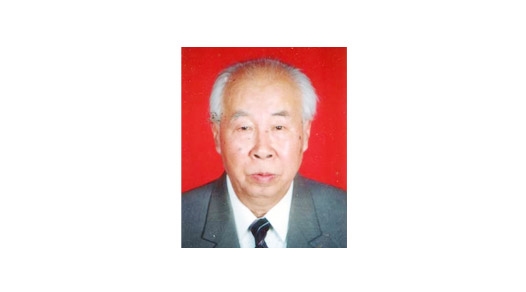 崔瑞珍.1980年－1984年任學校校長；1984年－1989年任學校黨委書記