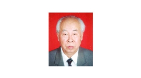 崔瑞珍.1980年－1984年任學校校長；1984年－1989年任學校黨委書記